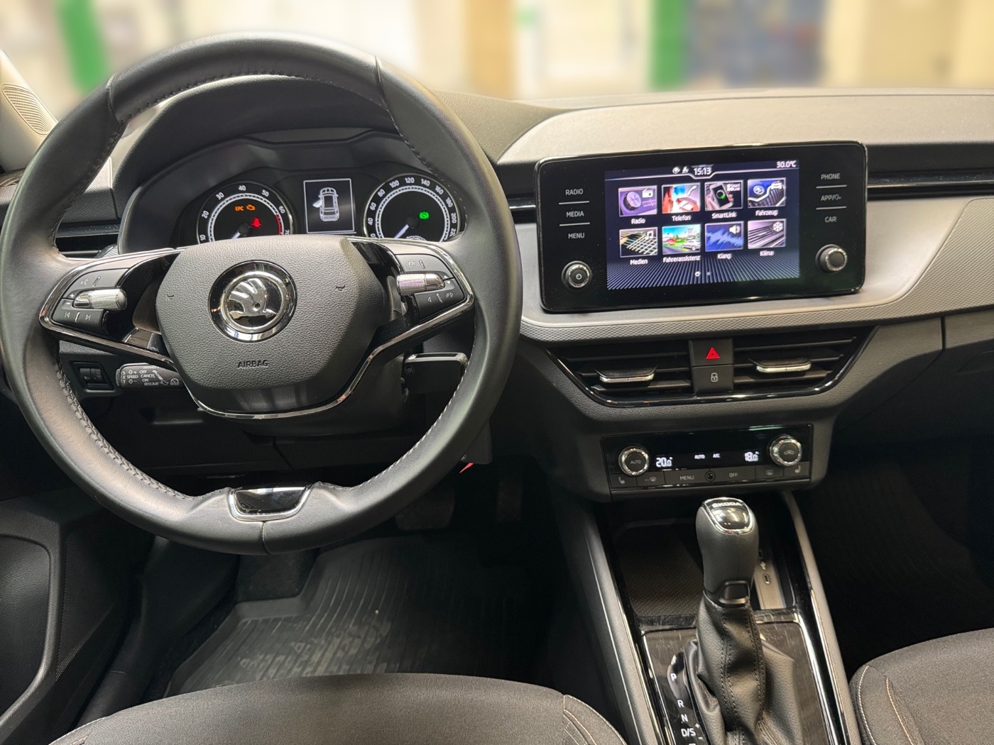 Škoda Kamiq 1.0 TSI Ambition DSG LM Kam.2xKlima ACC AHK Bild 10