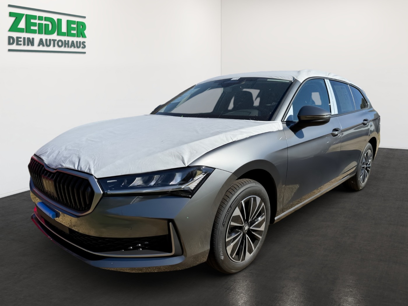 SKODA Superb Combi 2.0 TDI Selection DSG beh.FS AHK 4xSHZ