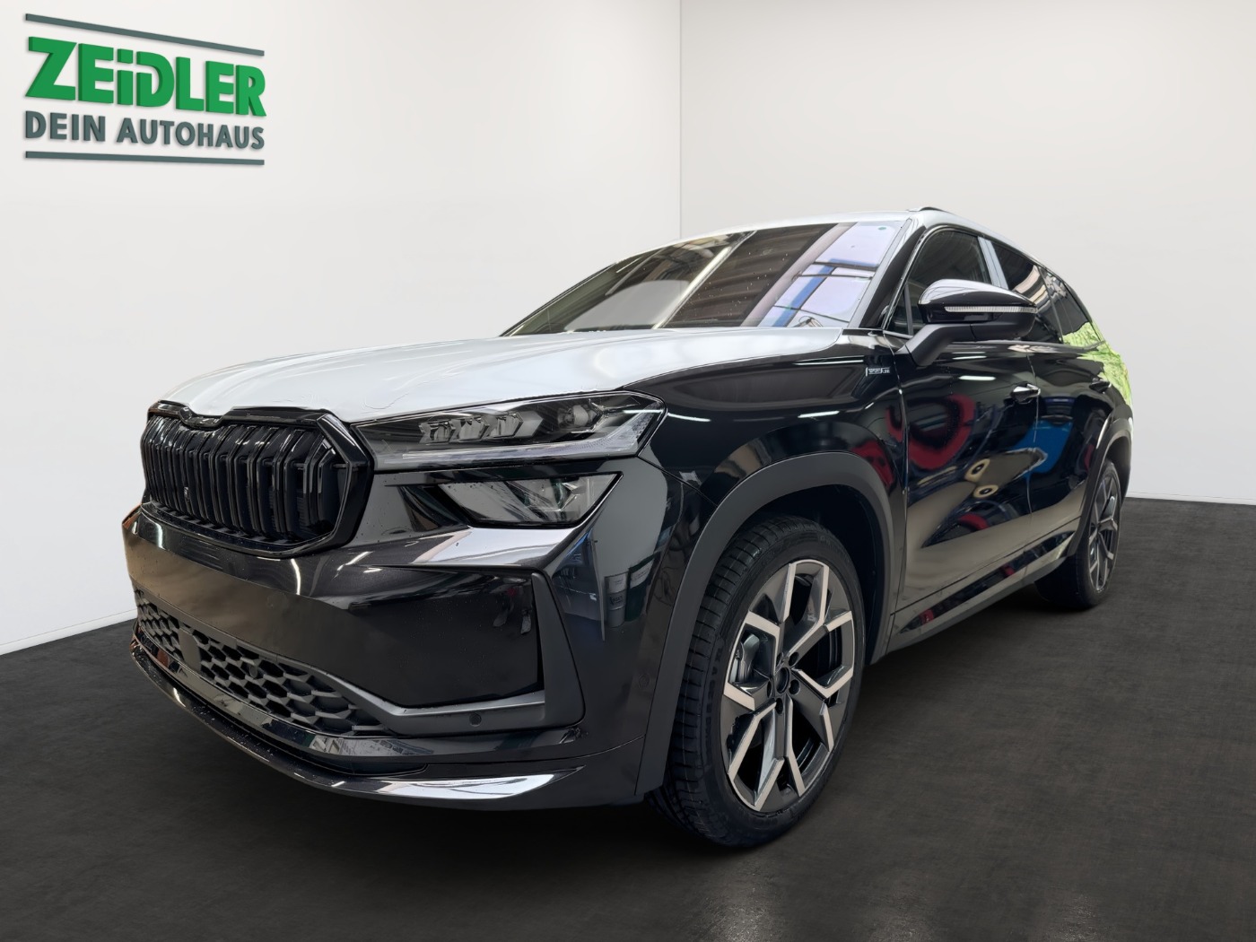 SKODA Kodiaq 2.0 TDI Sportline DSG 4x4 Navi Standh.360 HUD