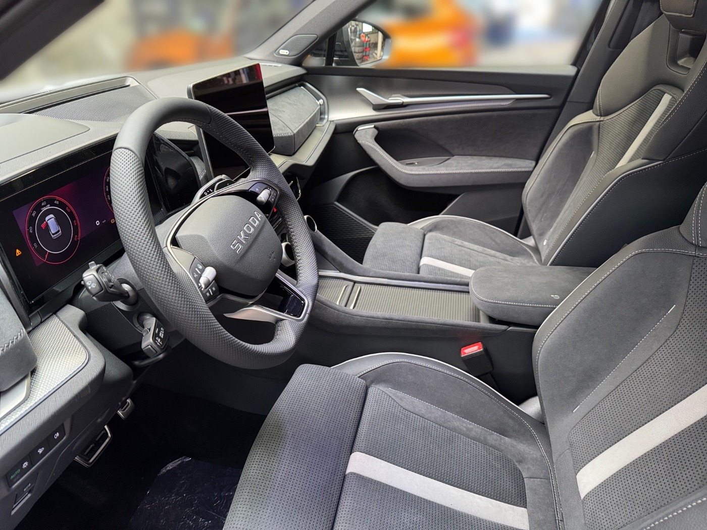 SKODA Kodiaq 2.0 TDI Sportline DSG 4x4 Navi Standh.360 HUD Bild 7