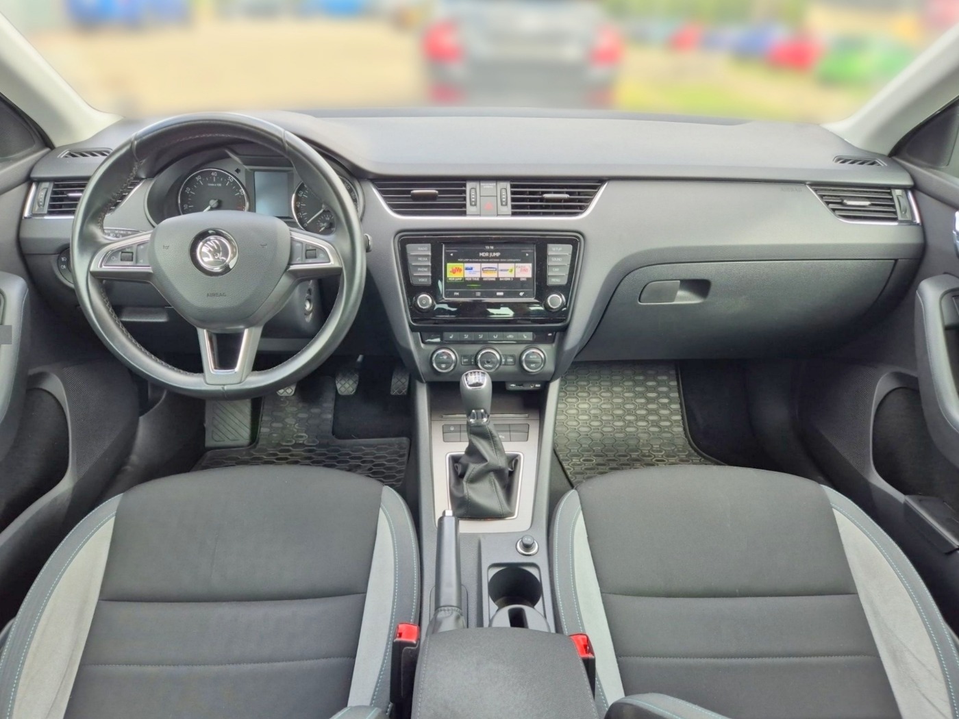 Škoda Octavia 1.8 TSI Joy ALU Klima SHZ SPORT Bild 7