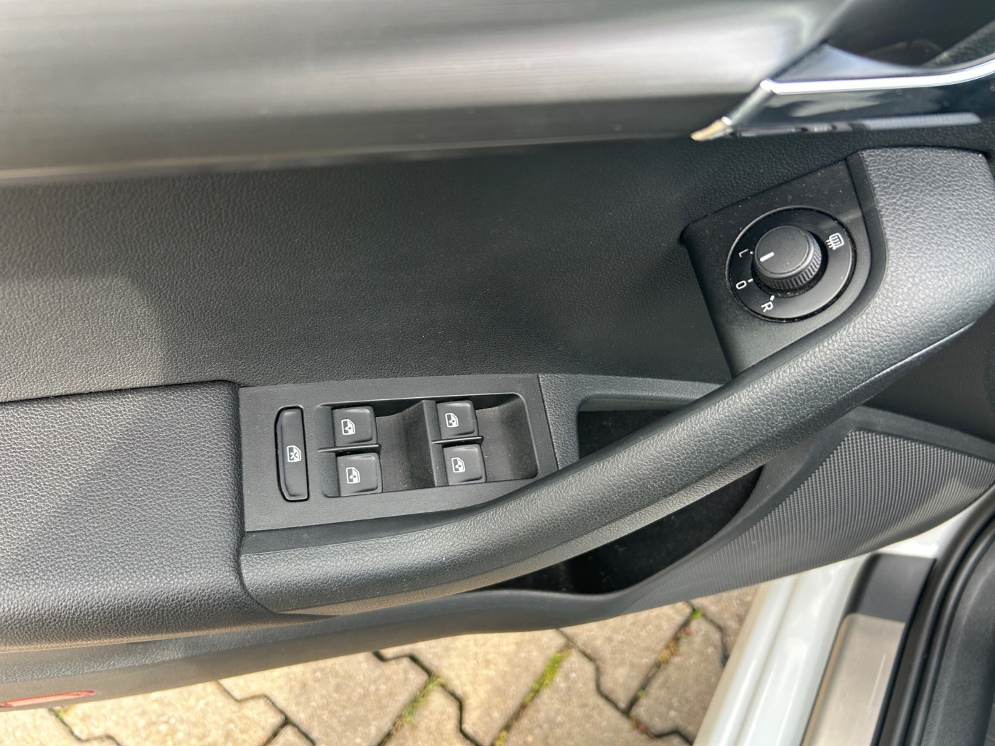 Škoda Octavia 1.8 TSI Joy ALU Klima SHZ SPORT Bild 13
