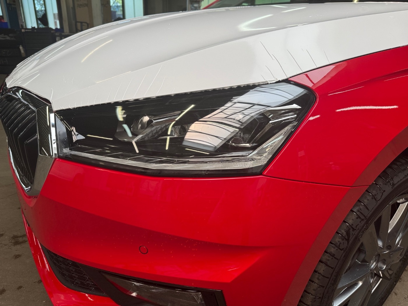 SKODA Fabia 1.0 TSI Tour LM Navi Kam. 2xKlima DynLicht Bild 5