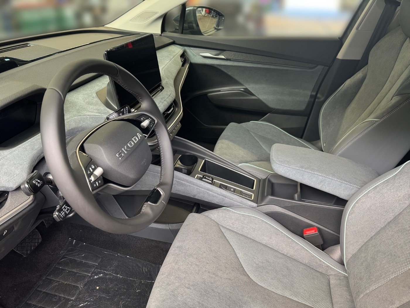 SKODA Enyaq  85 82kWh Navi Kam. 4xSHZ ACC AUT HUD LED Bild 7