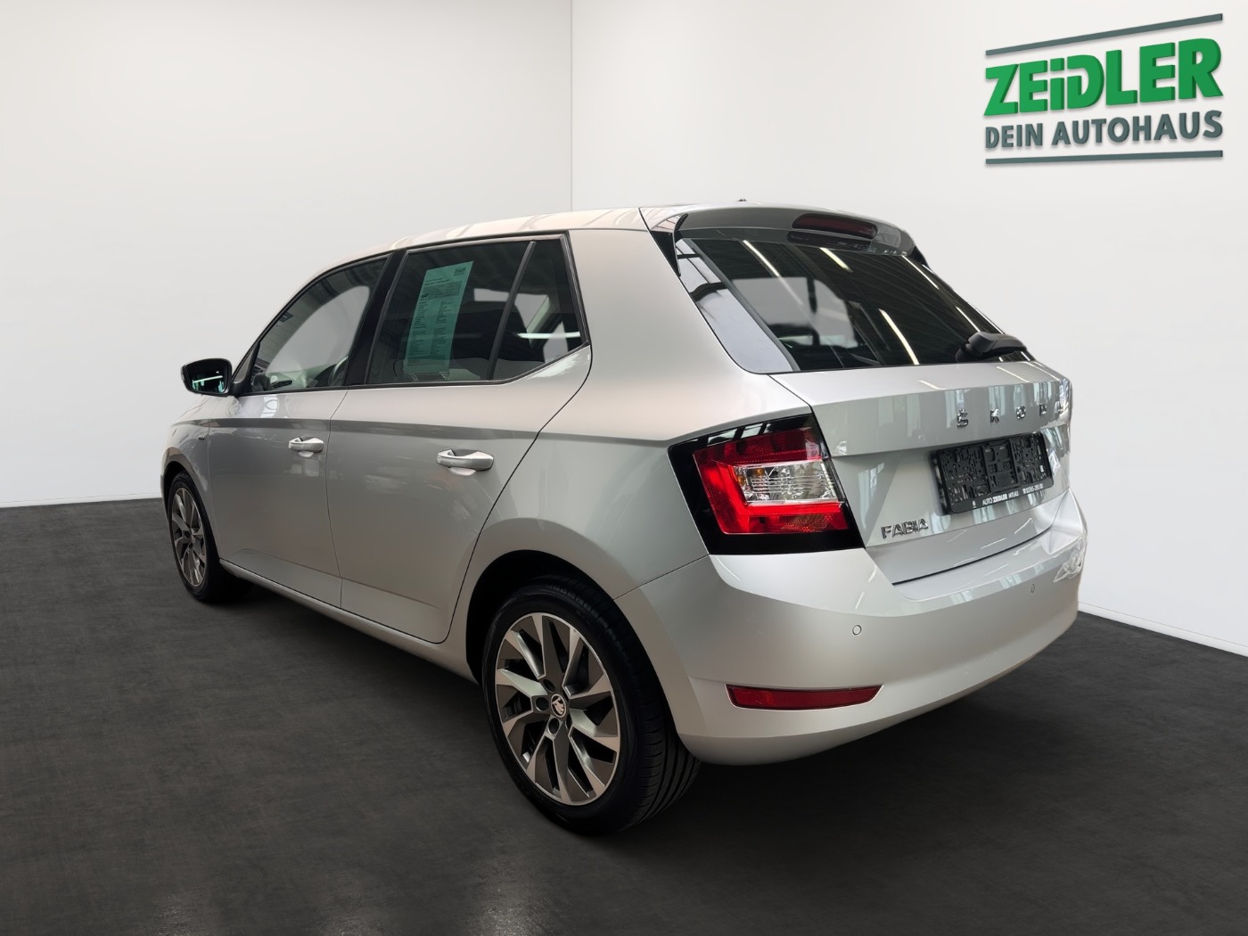 Škoda Fabia 1.0 TSI Clever OPF LM ACC KlimaA Bild 4