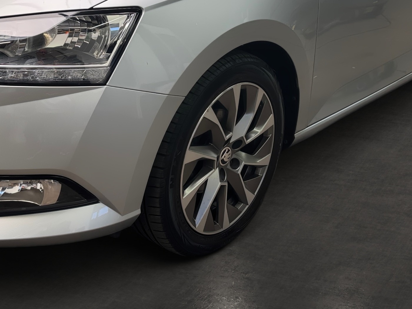Škoda Fabia 1.0 TSI Clever OPF LM ACC KlimaA Bild 6