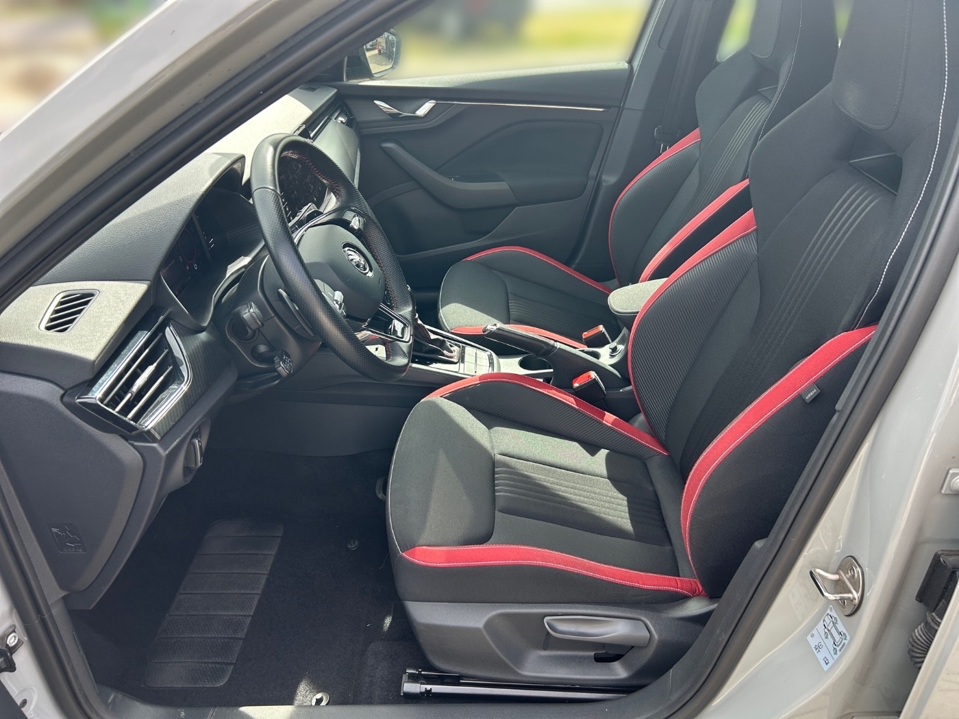 SKODA Kamiq 1.0 TSI Monte Carlo DSG ACC Navi Pano Kam. Bild 5