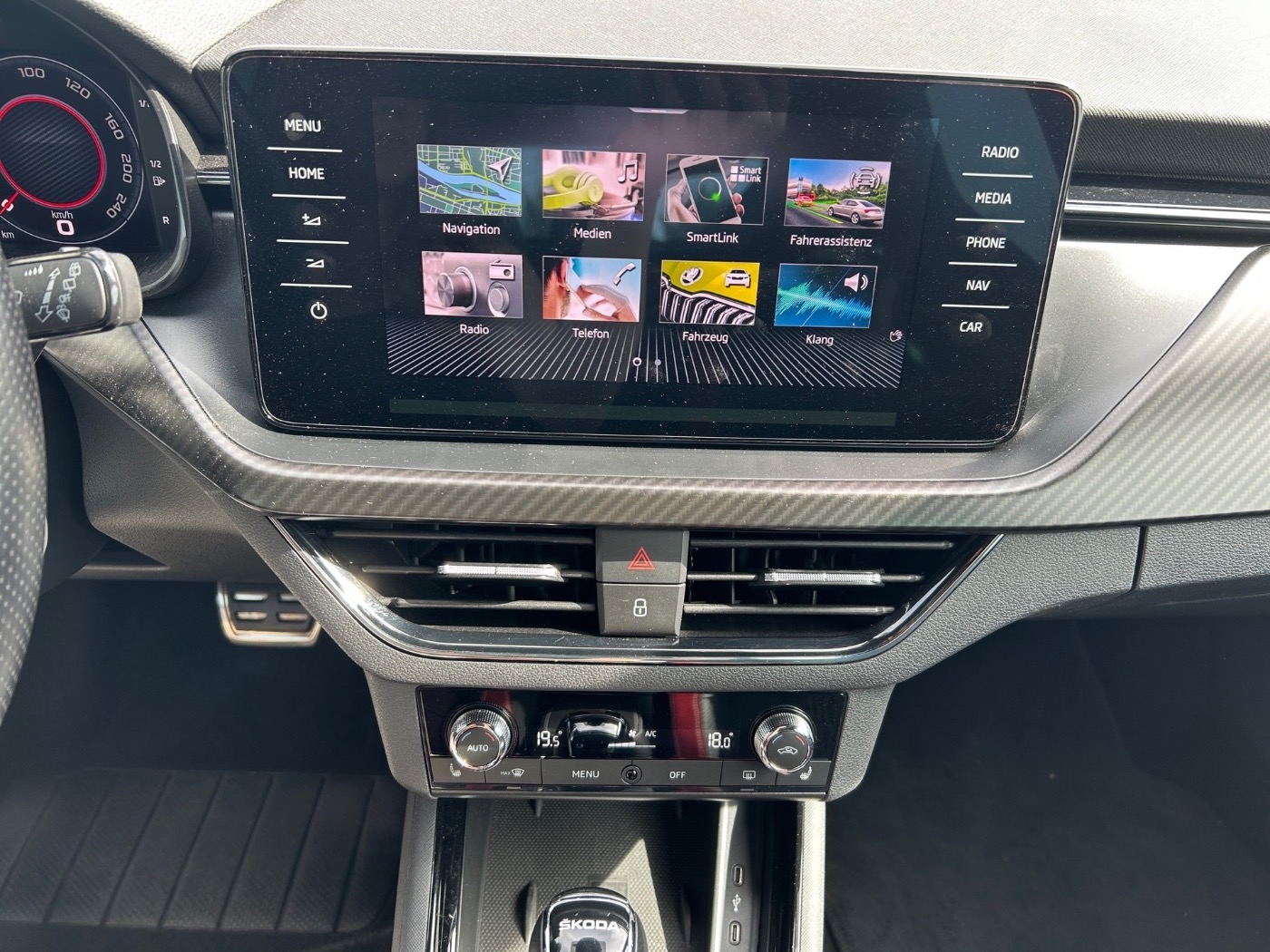 SKODA Kamiq 1.0 TSI Monte Carlo DSG ACC Navi Pano Kam. Bild 7
