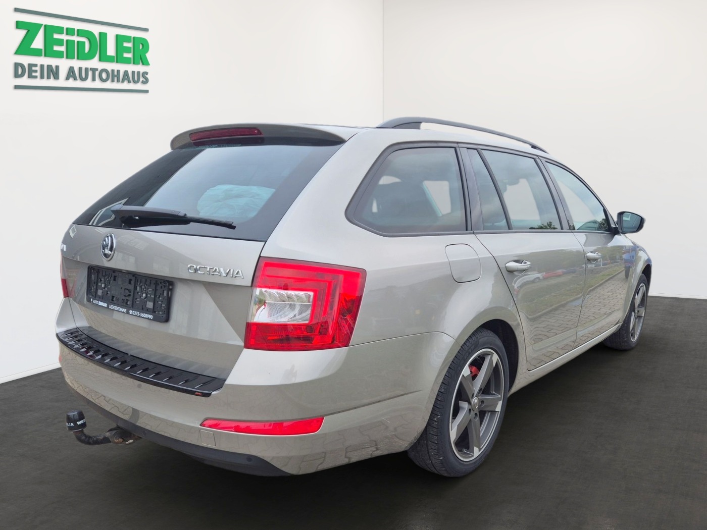 Škoda Octavia Combi 1.4 TSI Style LM Klima AHK Bild 3