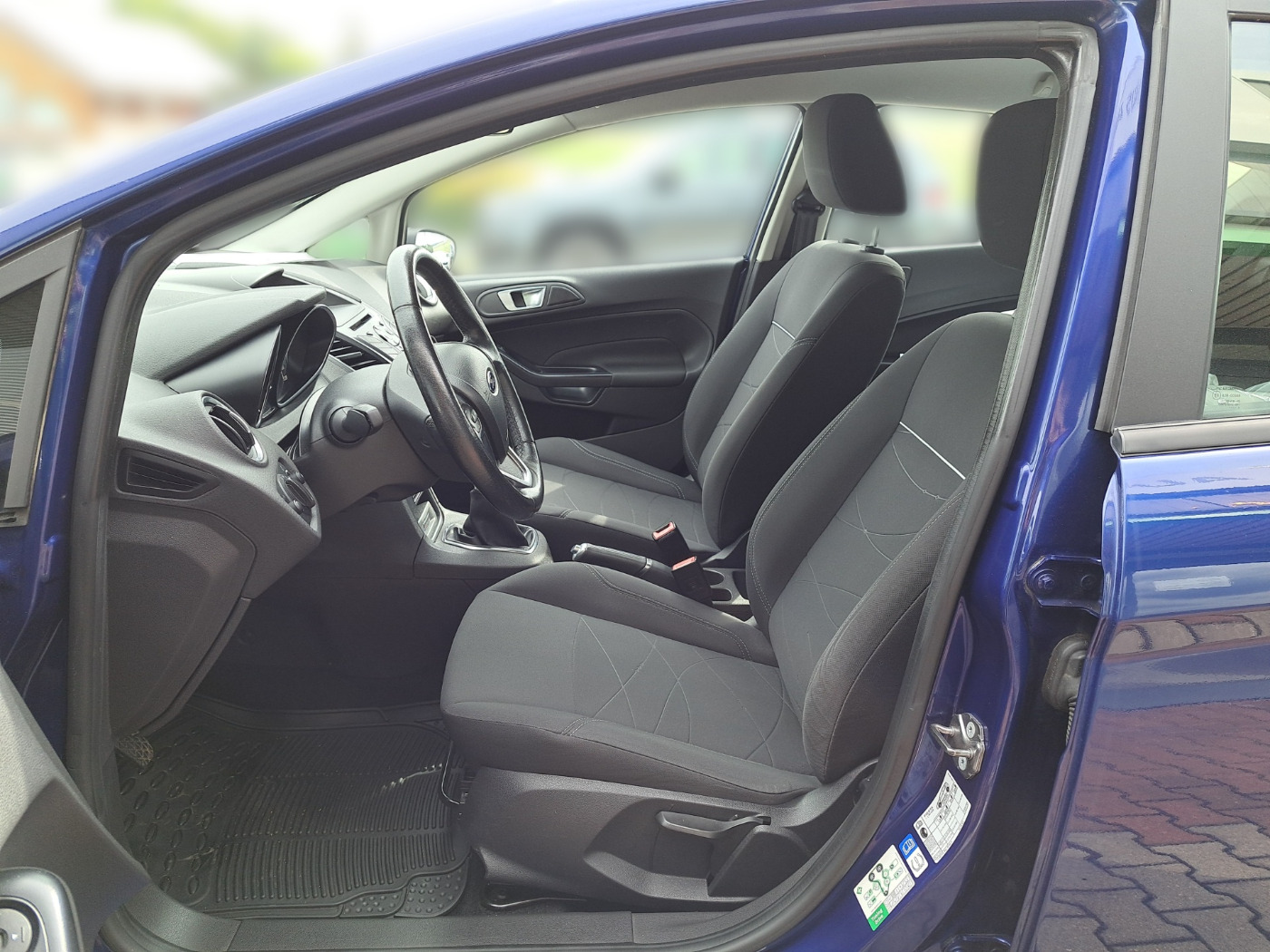 FORD Fiesta 1.25 Trend SHZ Winterp. AC Bild 7