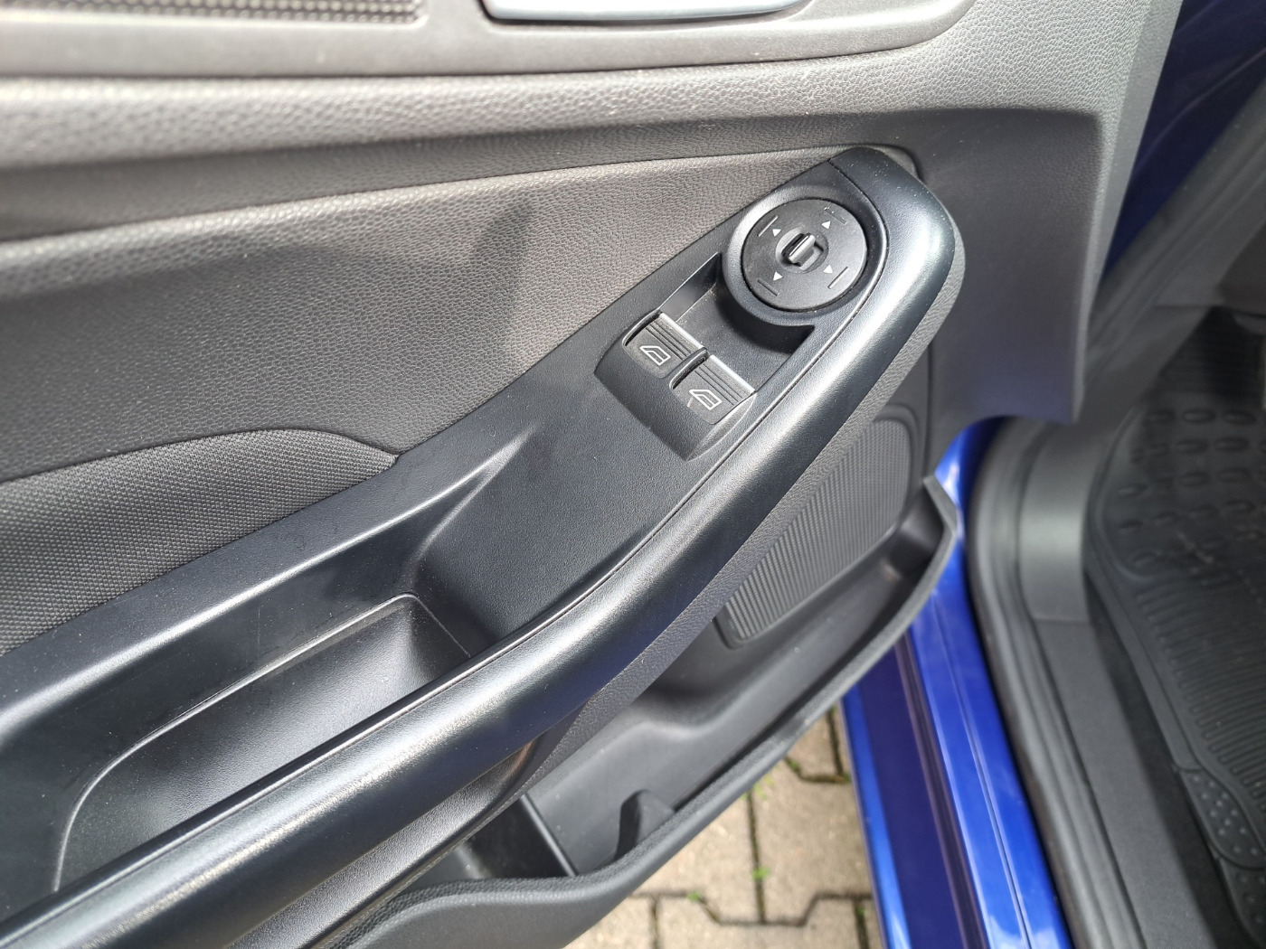 FORD Fiesta 1.25 Trend SHZ Winterp. AC Bild 14