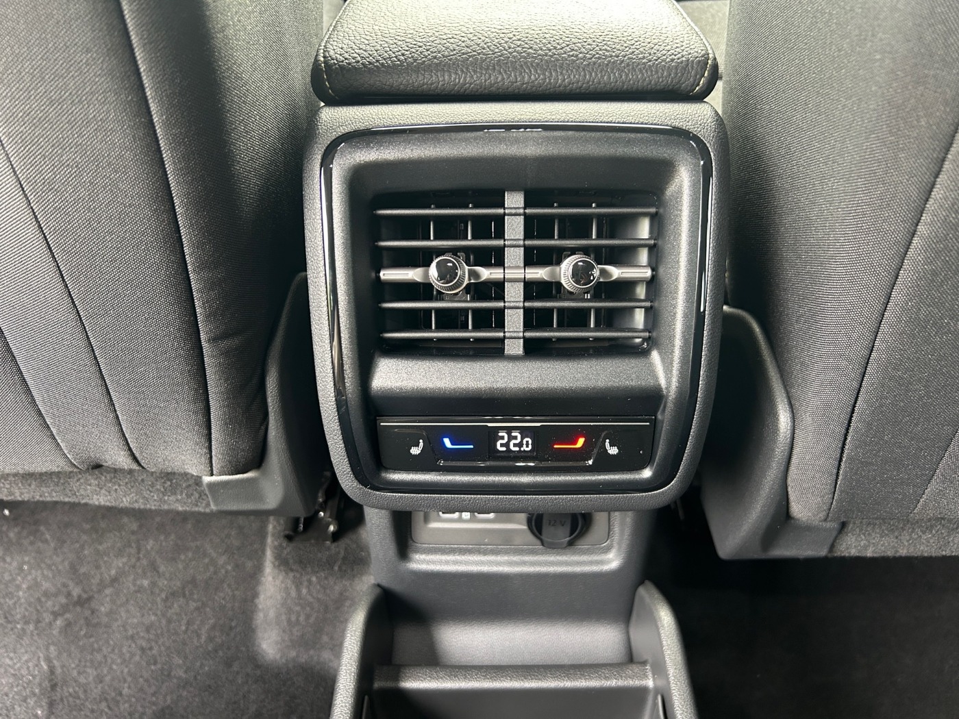 SKODA Kodiaq 2.0 TSI W Selection Navi Kam. 4xSHZ ACC Bild 20