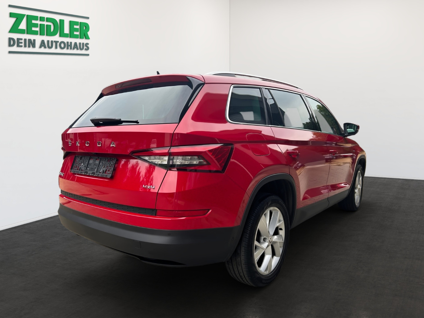 Škoda Kodiaq 2.0 TDI Clever DSG 4x4 LM Kam. 360 AHK Bild 3
