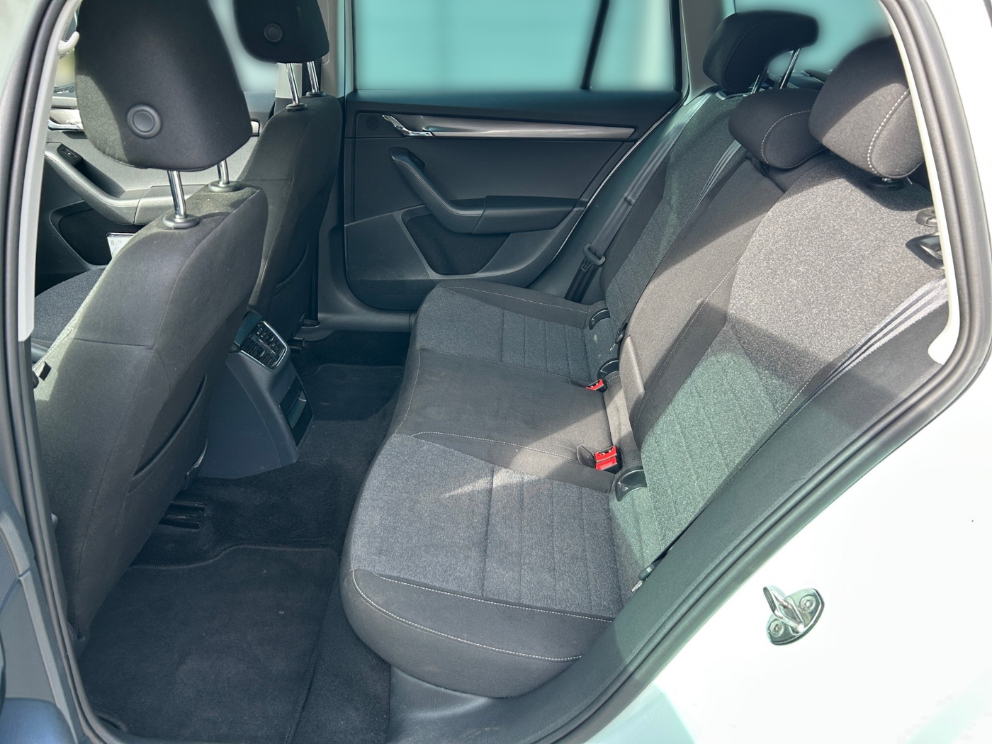 Škoda Octavia Combi 1.5 TSI ACT Soleil Navi 2xKlima LED Bild 11