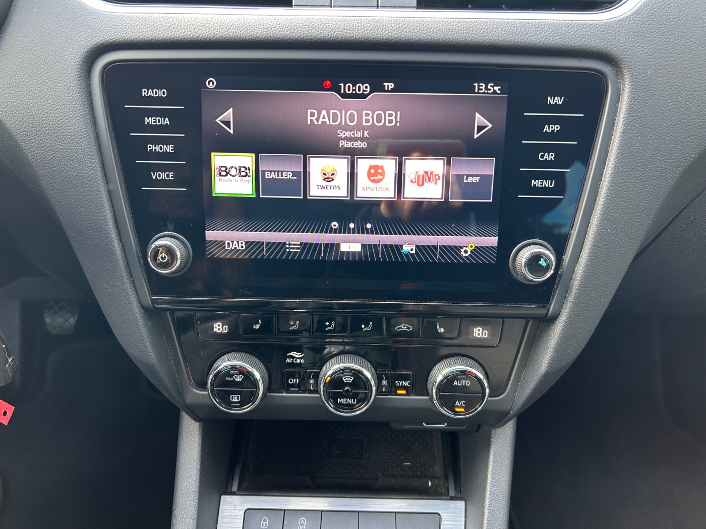 Škoda Octavia Combi 1.5 TSI ACT Soleil Navi 2xKlima LED Bild 9