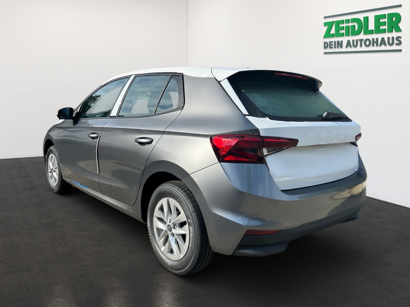 Škoda Fabia 1.0 MPI Essence LM LED PDC SHZ SpurH Bild 4