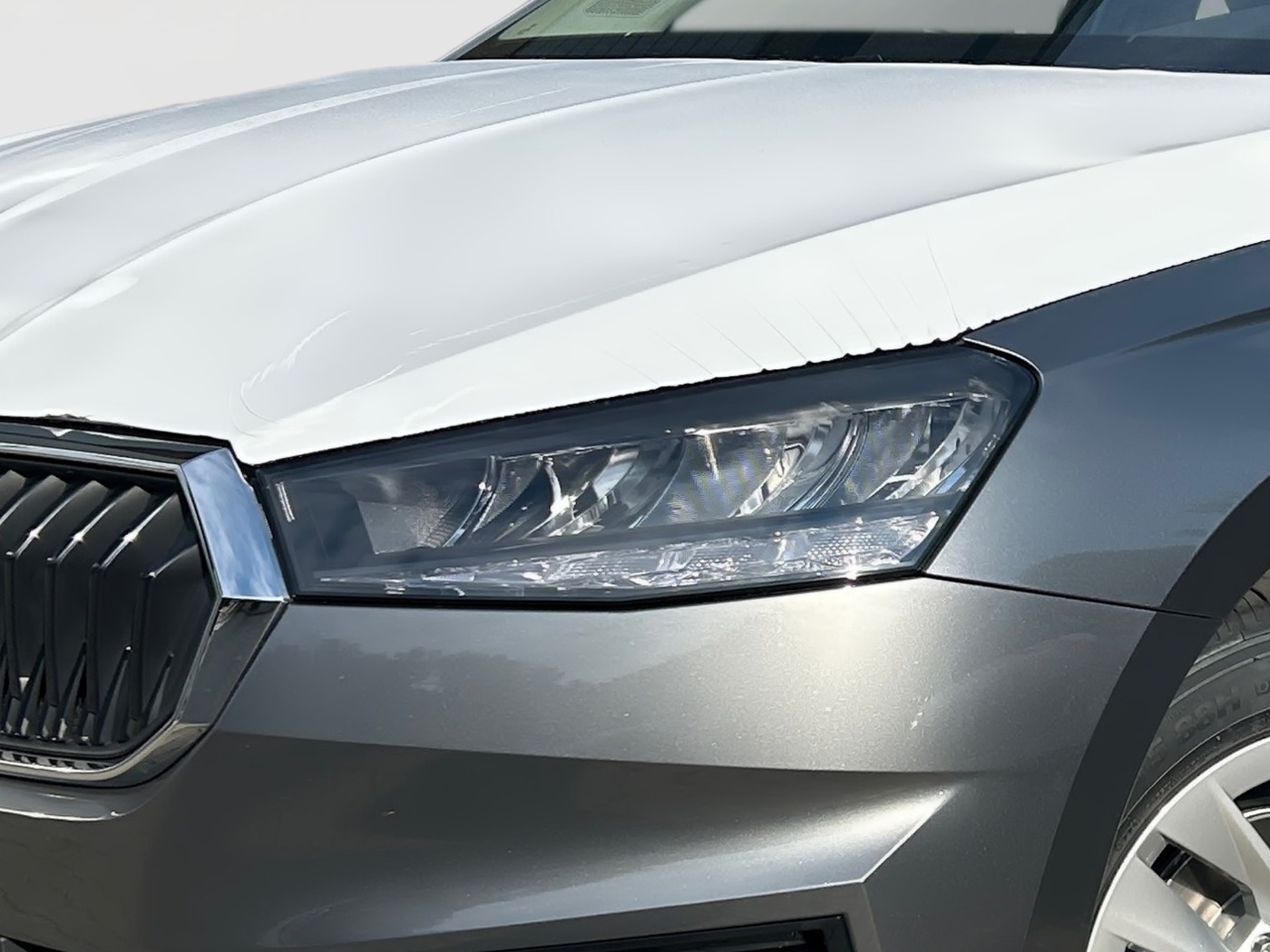 Škoda Fabia 1.0 MPI Essence LM LED PDC SHZ SpurH Bild 5