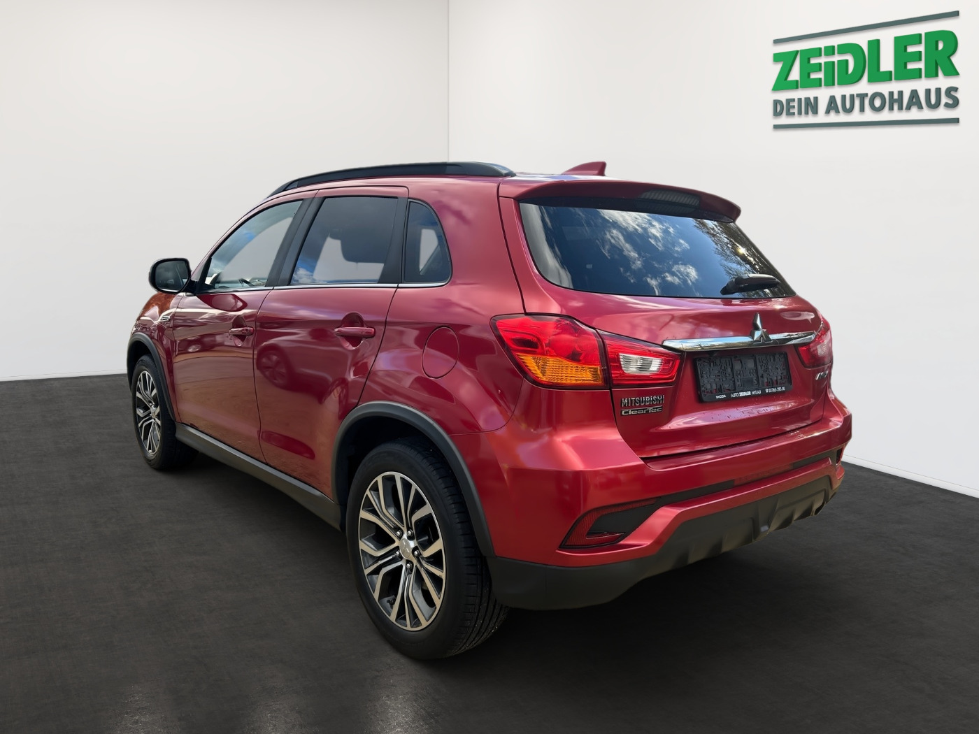 MITSUBISHI ASX 1.6 MIVEC 2WD Edition 100+ LM Navi Kam. SHZ Bild 4