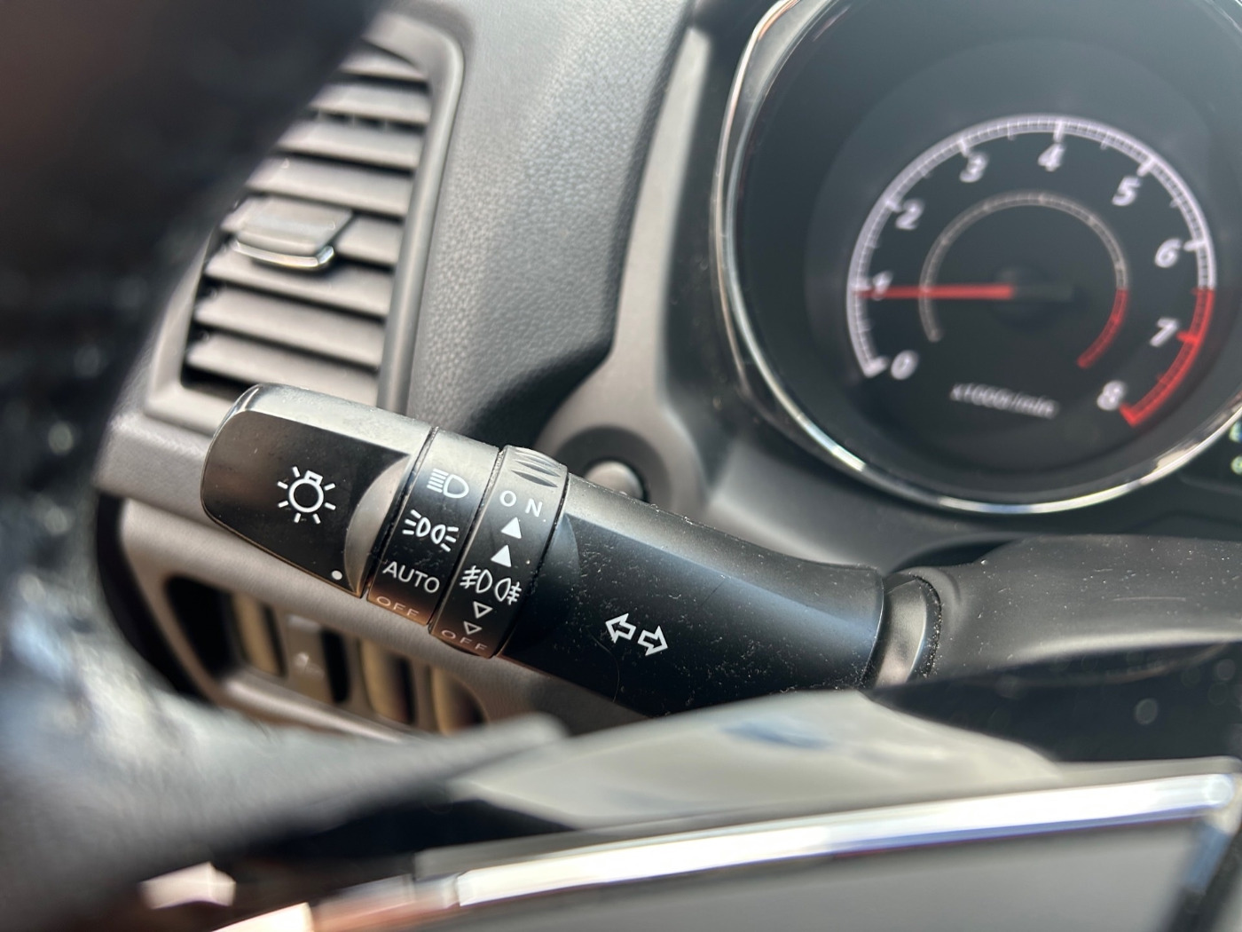 MITSUBISHI ASX 1.6 MIVEC 2WD Edition 100+ LM Navi Kam. SHZ Bild 14