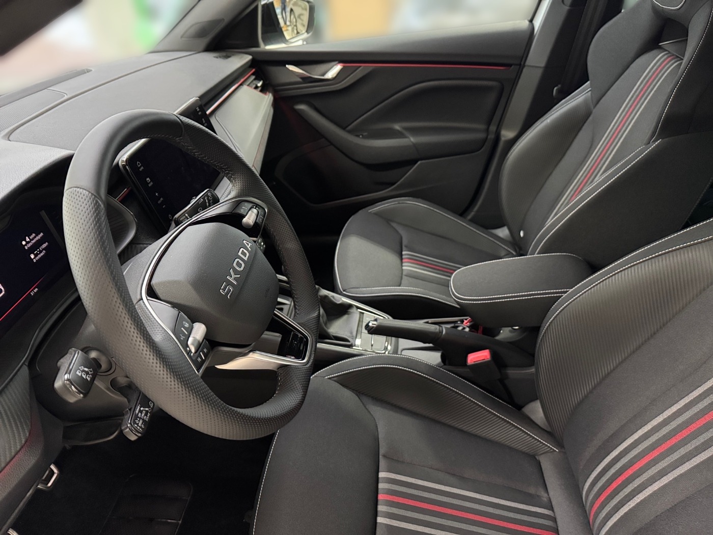 Škoda Scala 1.5 TSI Monte Carlo Navi Pano SportS. Kam. Bild 7