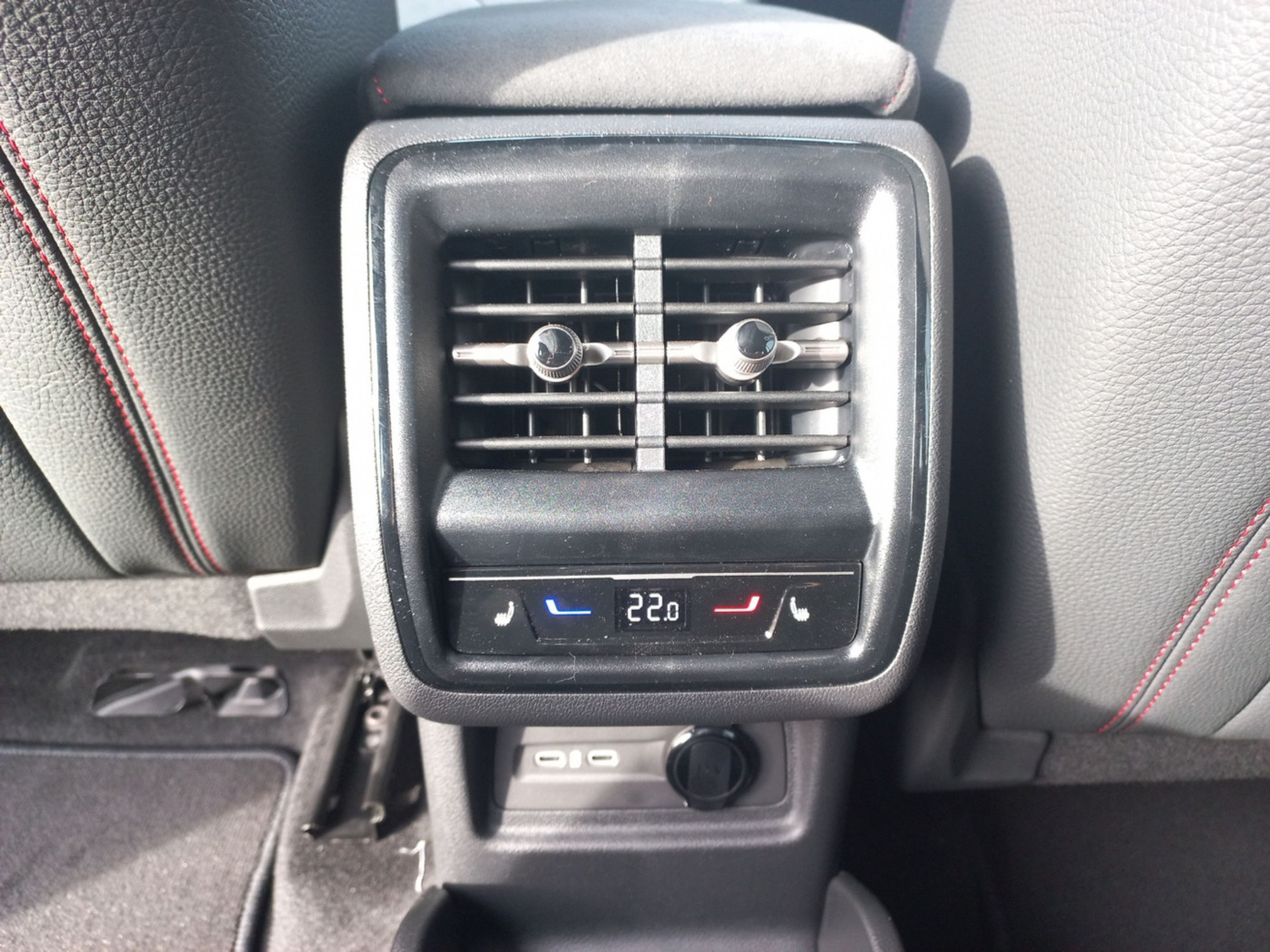 Škoda Kodiaq 2.0 TSI RS Navi SportS. ParkAss 360 ACC Bild 15