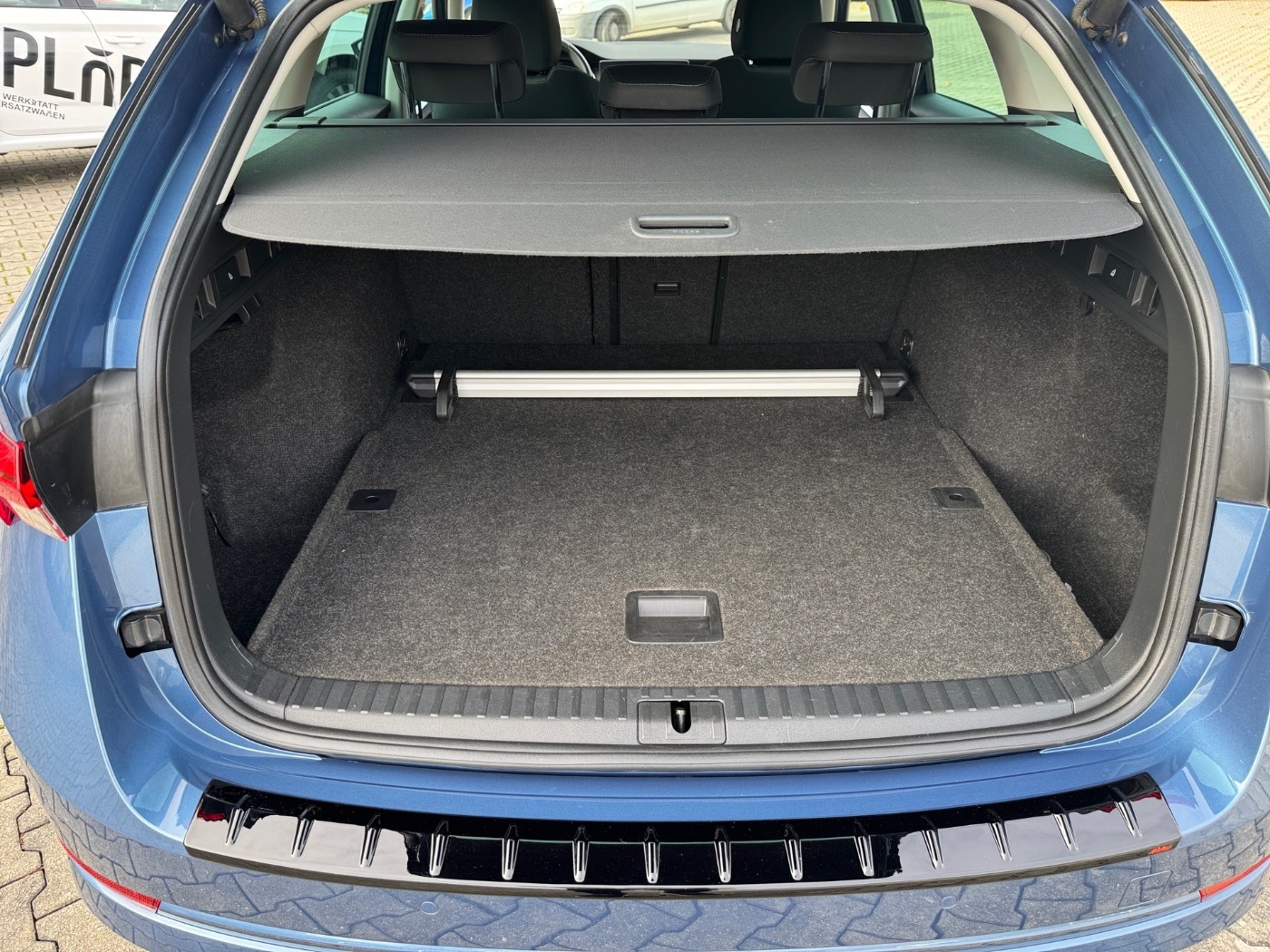 Škoda Octavia Combi 1.5 TSI ACT First Edition LM Navi Bild 12