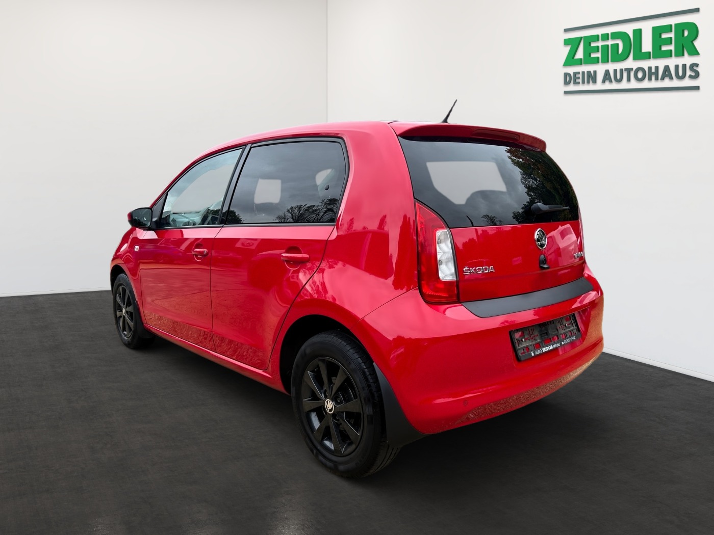 Škoda Citigo 1.0 Ambition ASG LM Navi PDC SHZ Bild 4