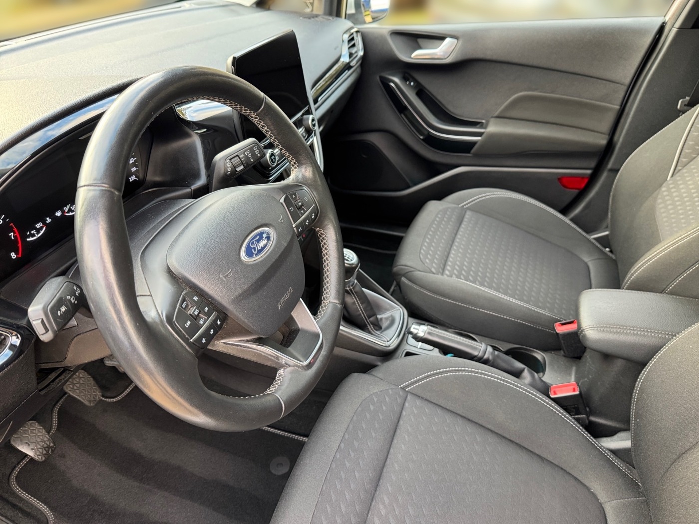 Ford Fiesta 1.1 Titanium LM SportS. Kam. ParkAss AHK Bild 7