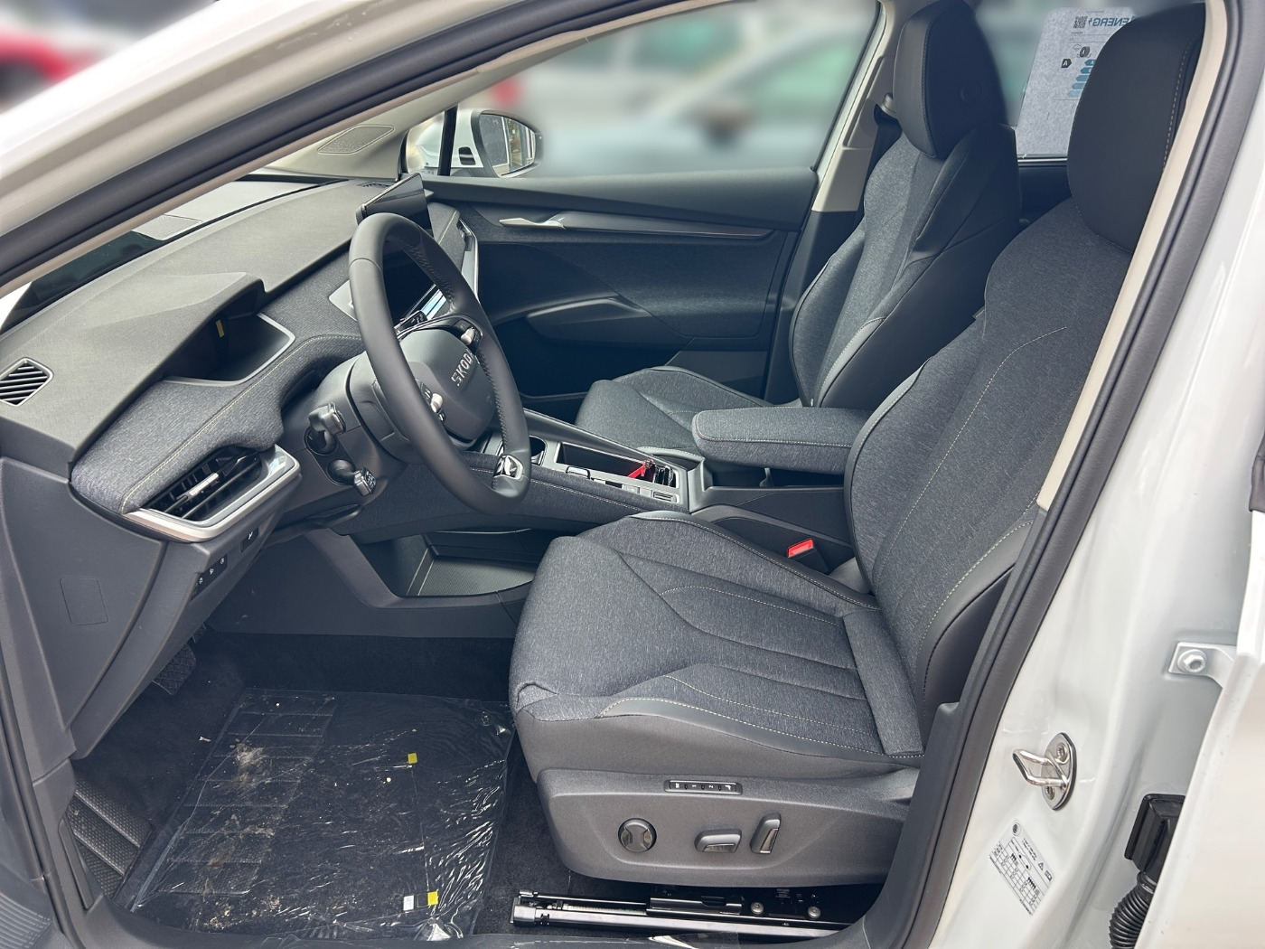 Škoda Elroq 85 Loft Navi Kam. 2xKlima 360 4xSHZ AUT Bild 7