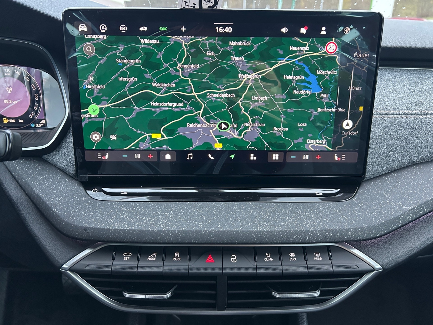 Škoda Octavia Combi 2.0 TDI  W Tour Navi 360 4xSHZ ACC Bild 16