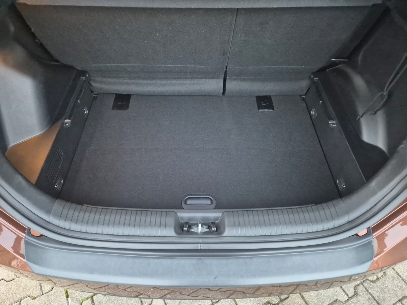 Hyundai ix20 1.6 Comfort Klima Alu Allwetter Bild 19