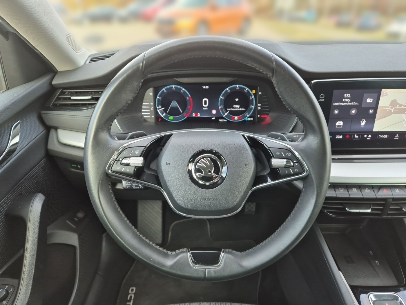 Škoda Octavia Combi 1.5 TSI e-TEC Clever Matrix AHK Bild 12