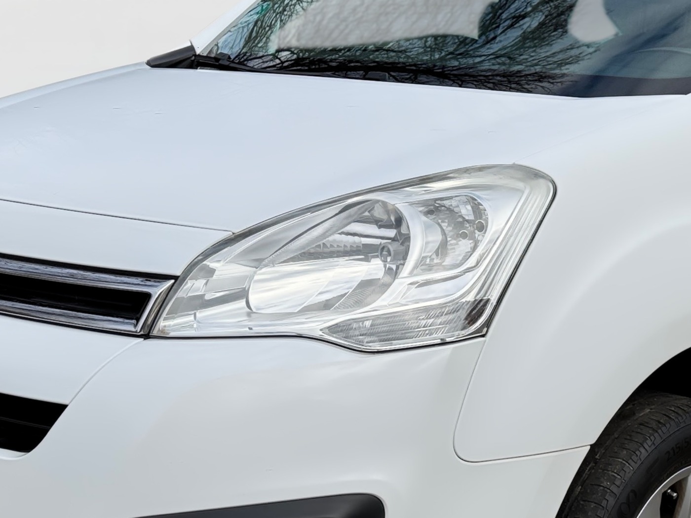 Citroen Berlingo Kombi 1.6 VTi 120 Selection 2xKlima PDC Bild 5