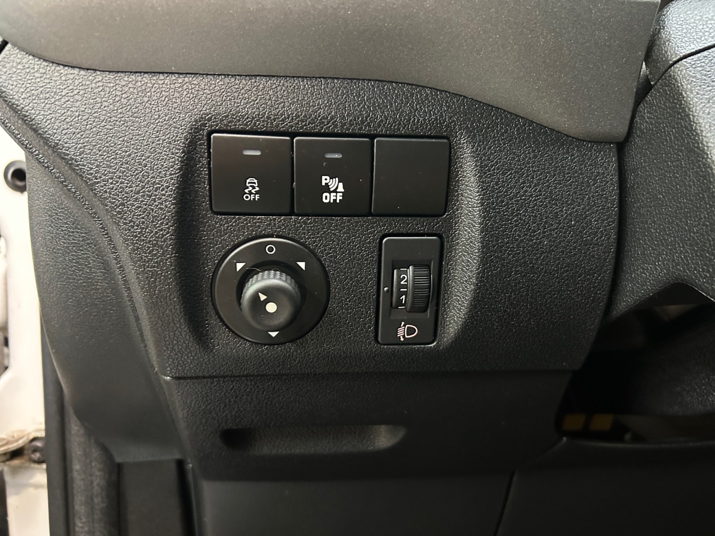 Citroen Berlingo Kombi 1.6 VTi 120 Selection 2xKlima PDC Bild 13