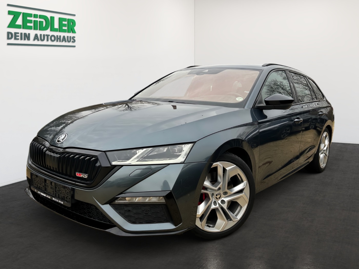 Škoda Octavia Combi 2.0 TSI RS First Edition LM Navi