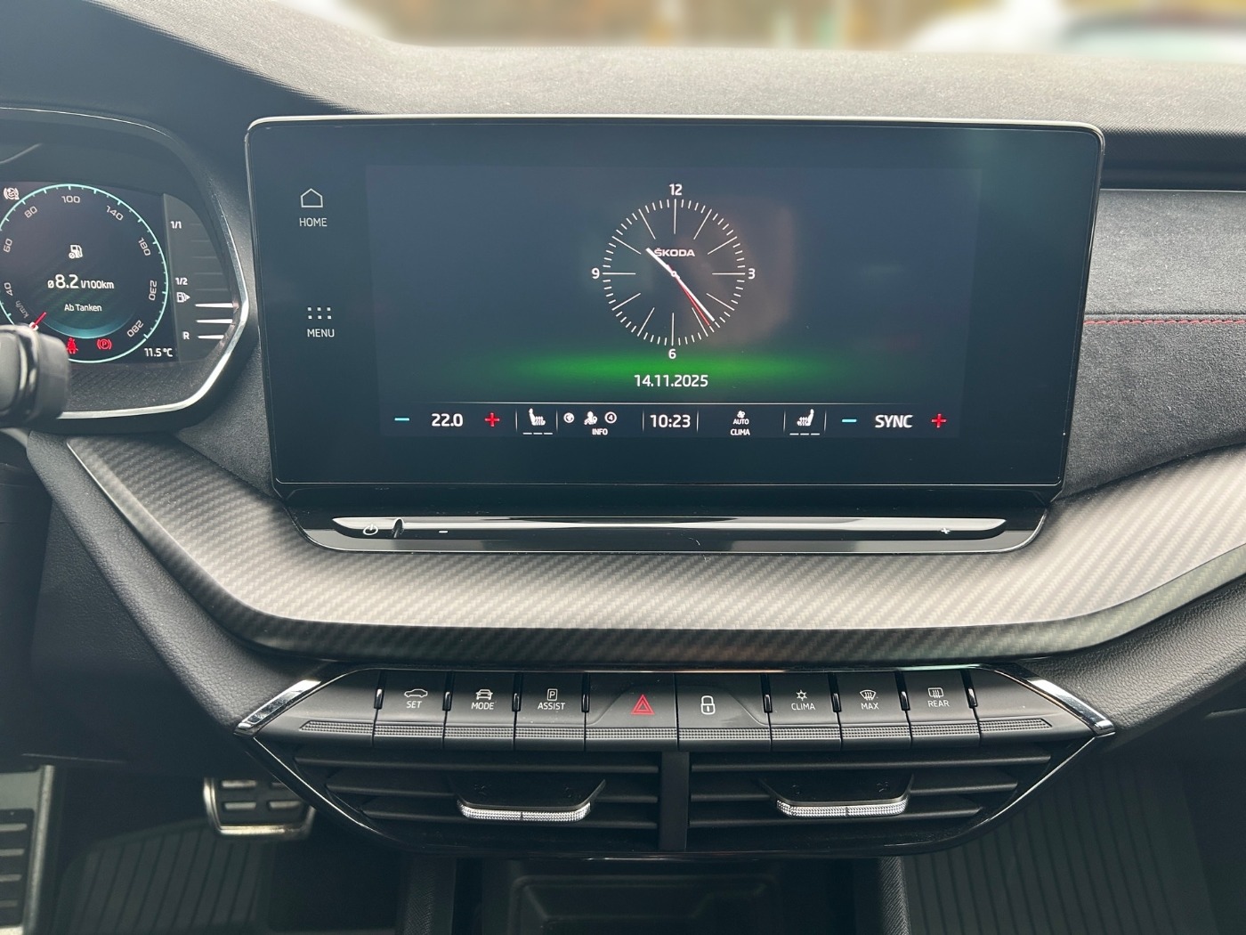 Škoda Octavia Combi 2.0 TSI RS First Edition LM Navi Bild 9