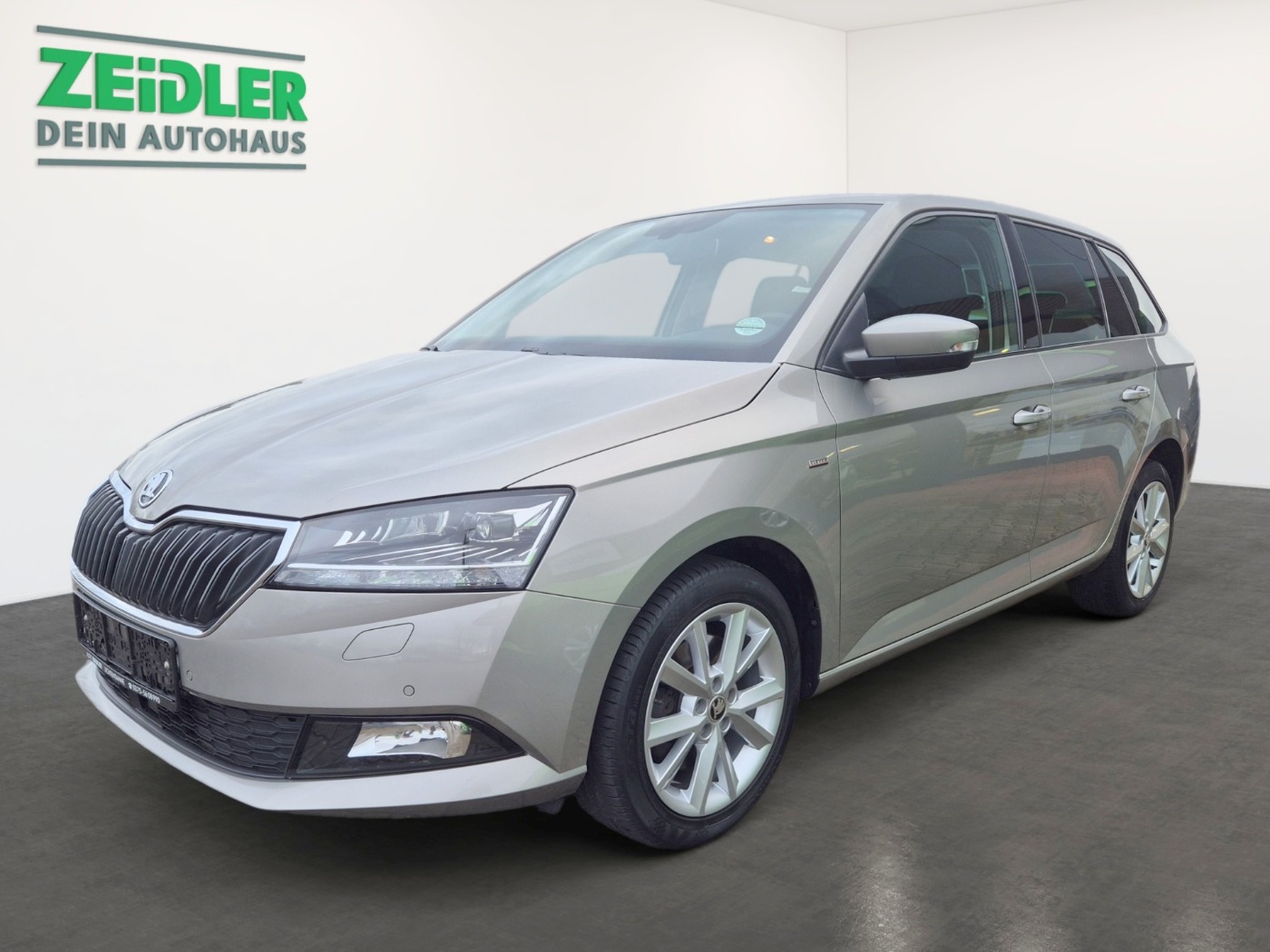 Škoda Fabia Combi 1.0 TSI DSG Clever LM ACC KlimaA PDC