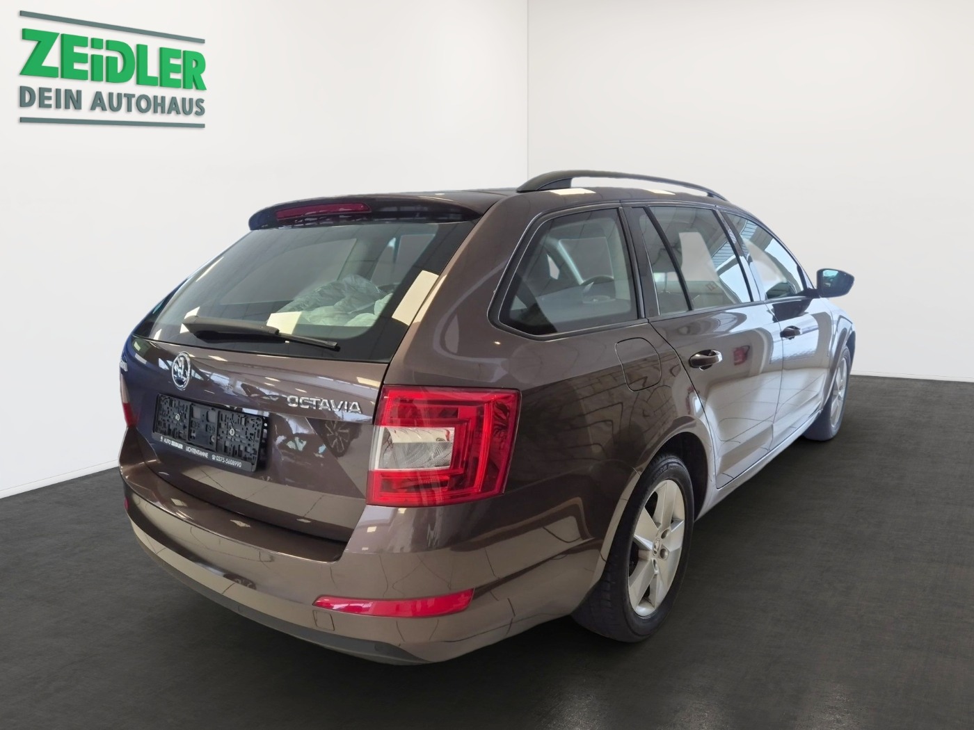 Škoda Octavia Combi 1.4 TSI Green tec Ambition LM PDC Bild 3