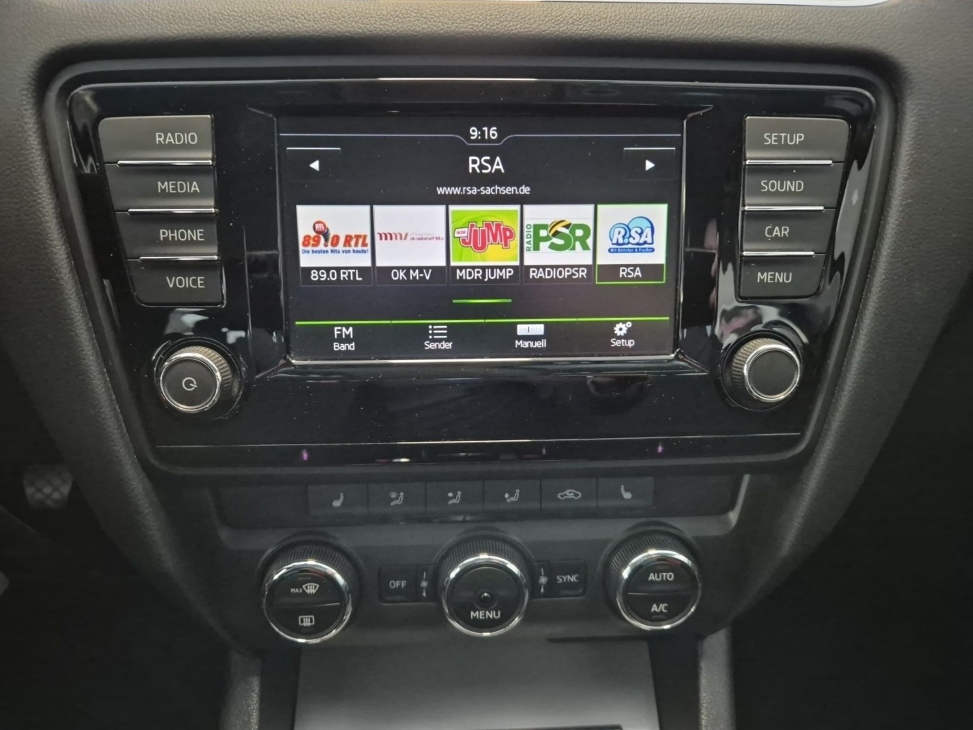 Škoda Octavia Combi 1.4 TSI Green tec Ambition LM PDC Bild 11