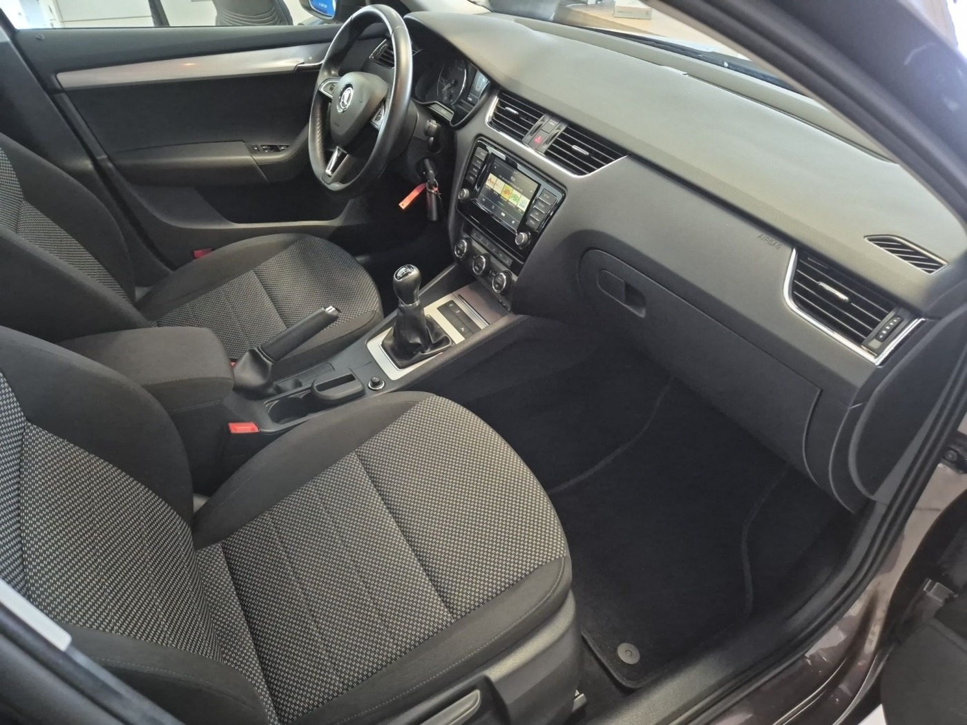 Škoda Octavia Combi 1.4 TSI Green tec Ambition LM PDC Bild 15