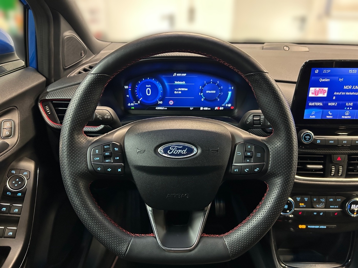 Ford Puma 1.0 EcoBoost Mild Hybrid ST-Line X LM Navi Bild 8