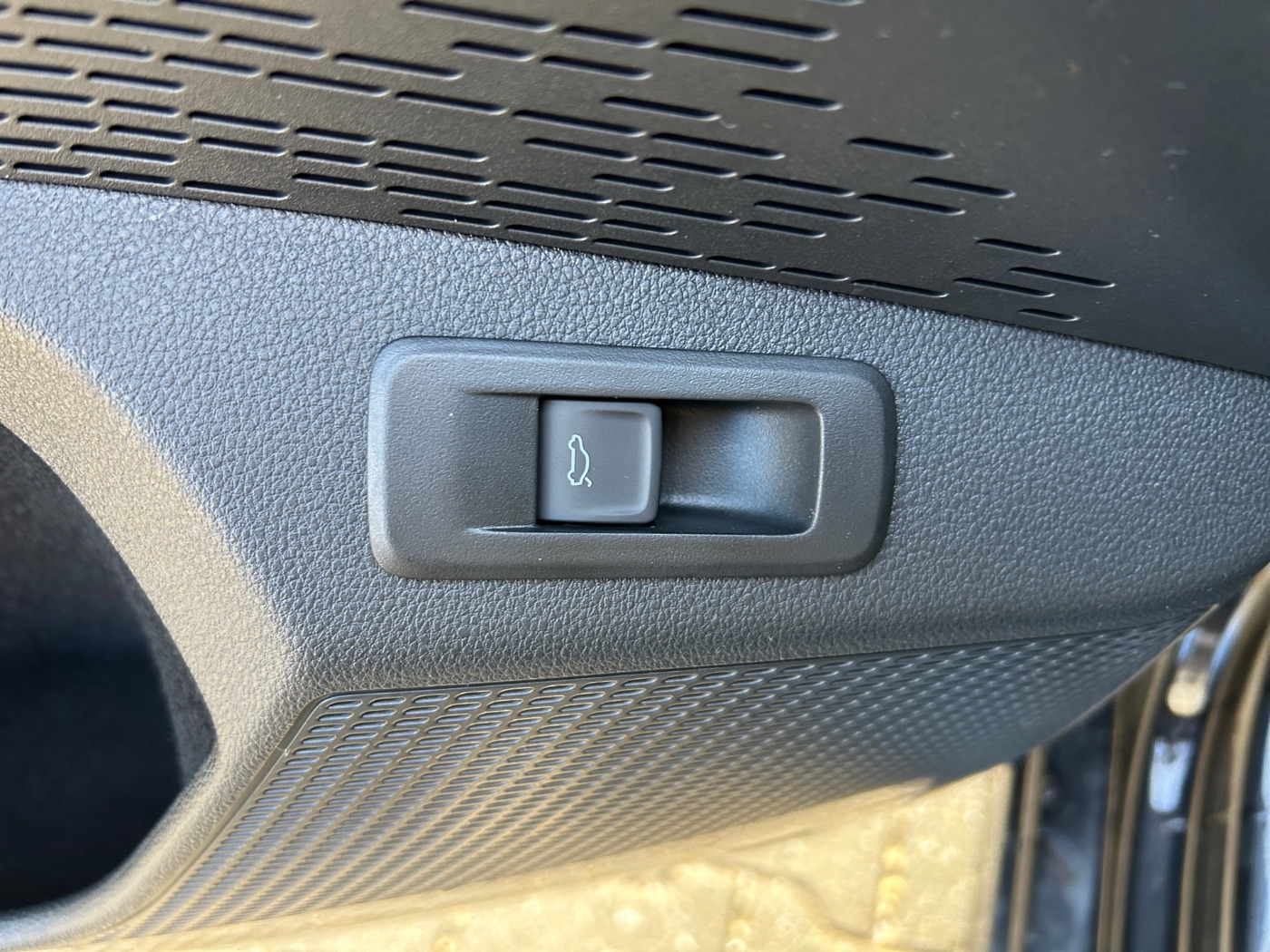 Škoda Octavia Combi 1.5 TSI Tour Kam. 4xSHZ AHZV Bild 14