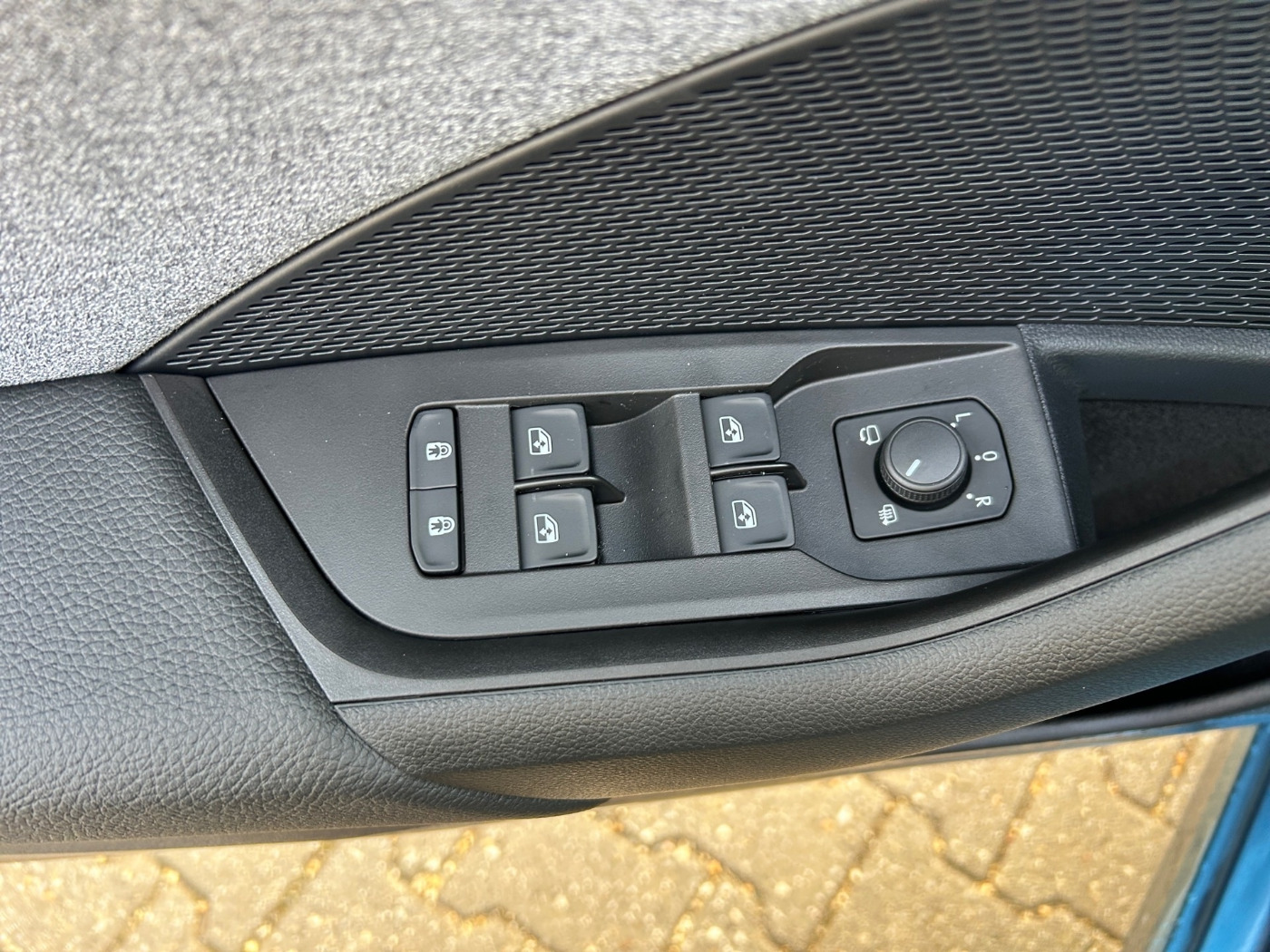 Škoda Octavia Combi 1.5 TSI Tour Kam. 4xSHZ AHZV Bild 15