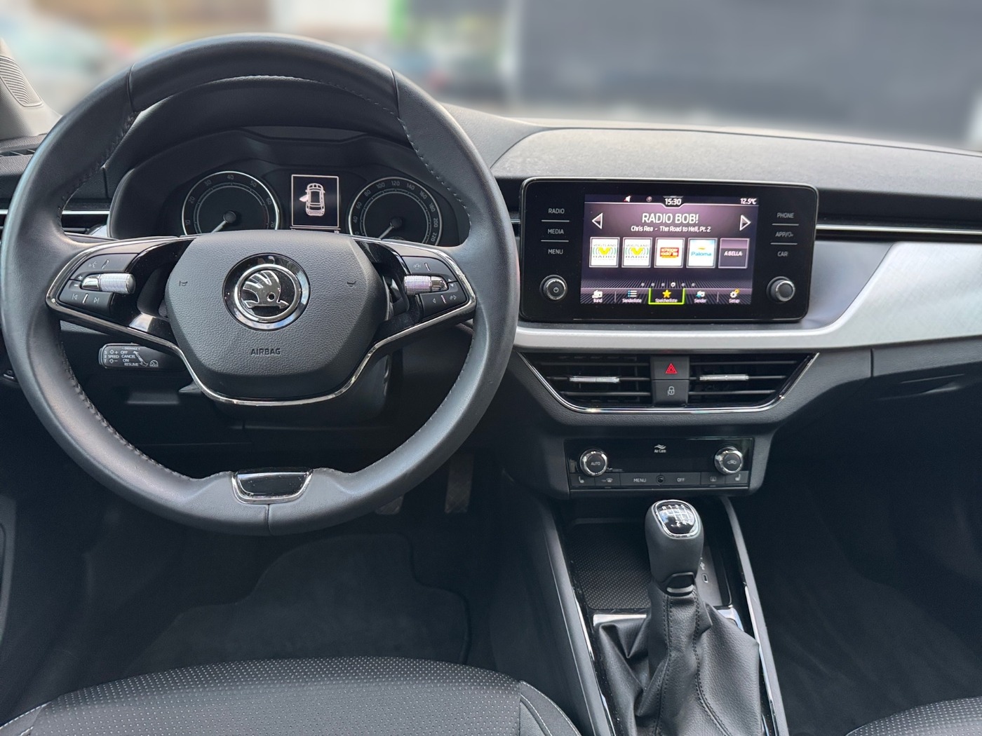 Škoda Kamiq 1.5 TSI Tour LM KlimaA LED ACC RFK Bild 10