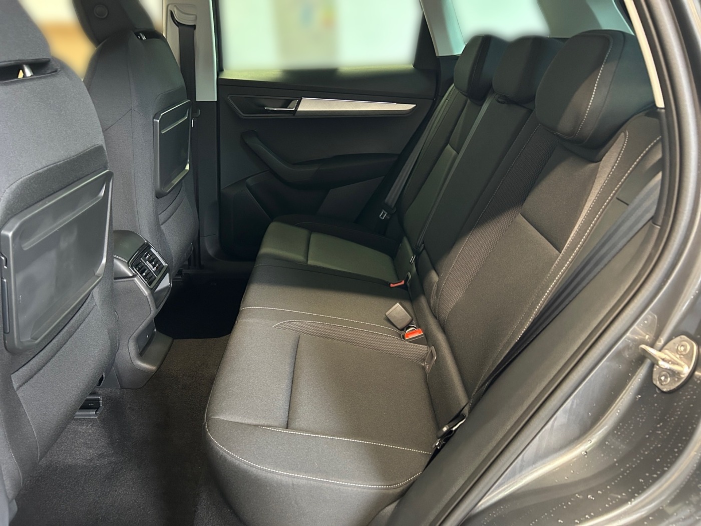 Škoda Karoq 1.5 TSI ACT Balance DSG Navi 2xKlima ACC Bild 11