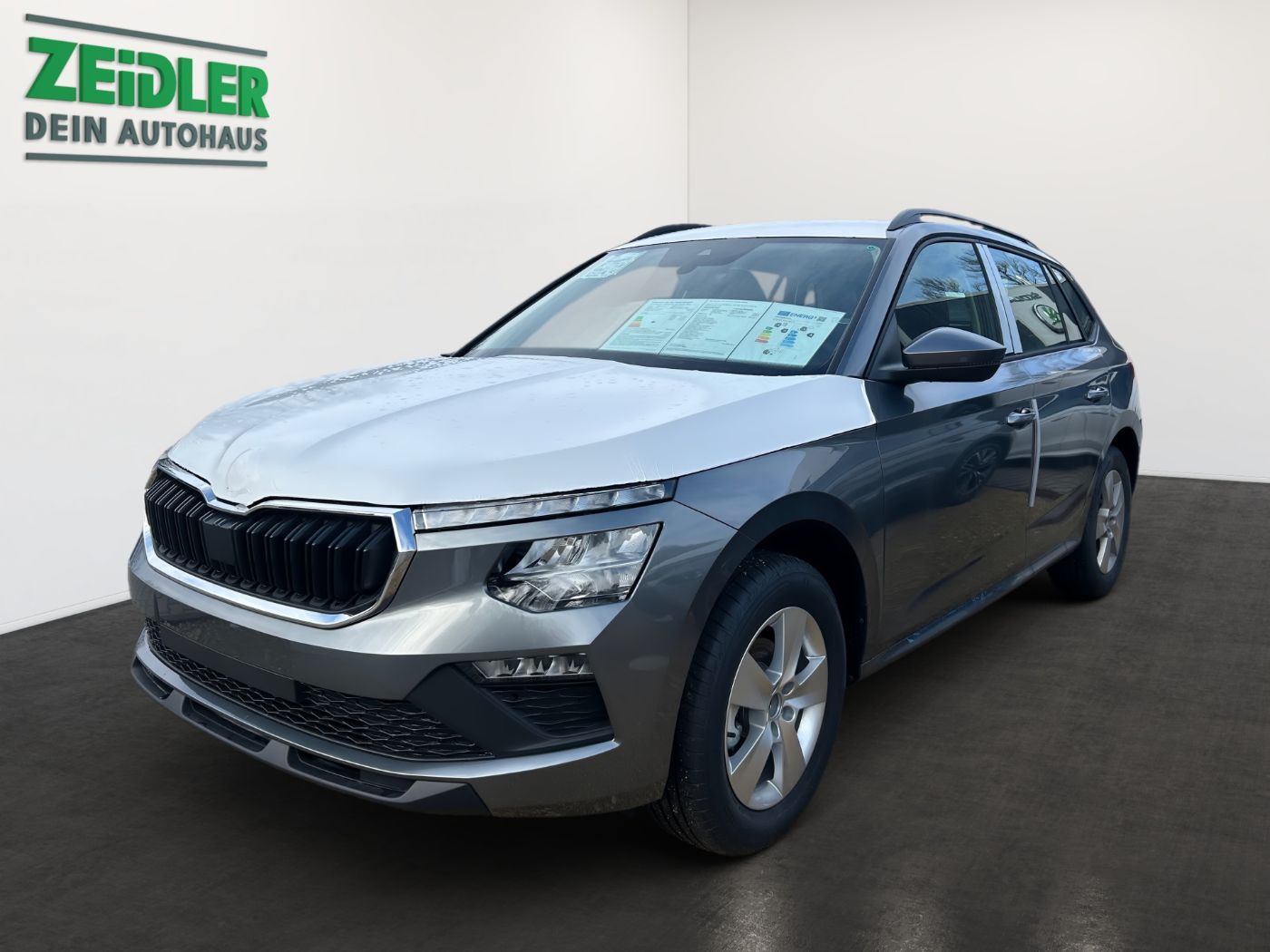 Škoda Kamiq 1.0 TSI Essence LM Facelift LED PDC SHZ