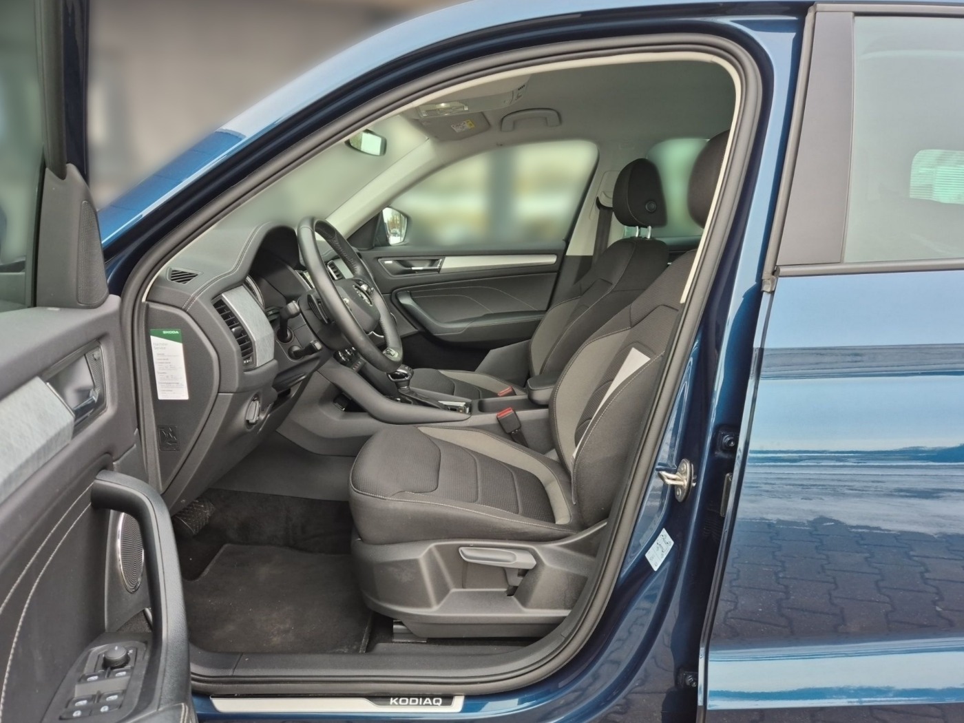Škoda Kodiaq 2.0 TDI 4x4 DSG Tour Navi Kam. ParkAss Bild 7