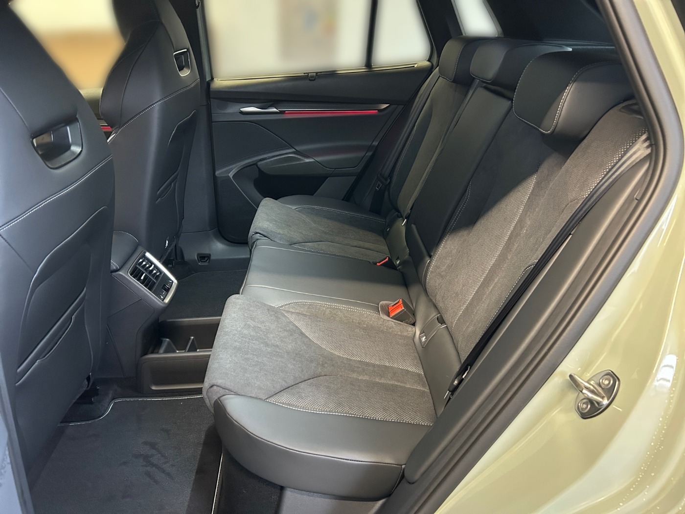 Škoda Elroq 60 Sportline Navi Kam. 2xKlima 360 4xSHZ Bild 11