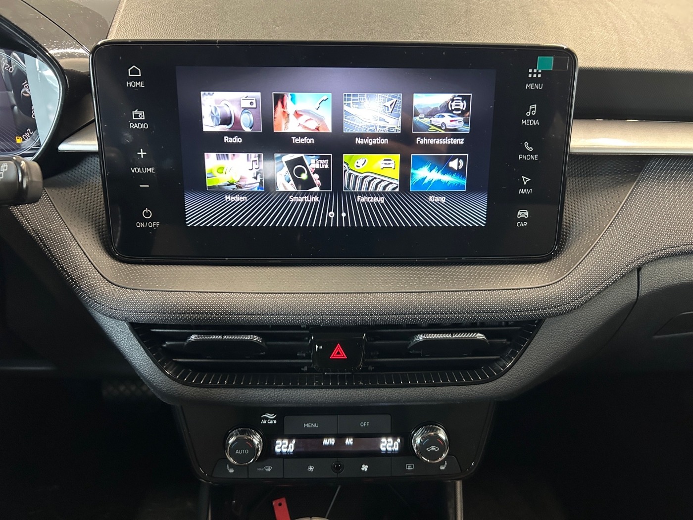 Škoda Fabia 1.0 TSI Balance DSG LM Navi 2xKlima ACC Bild 8