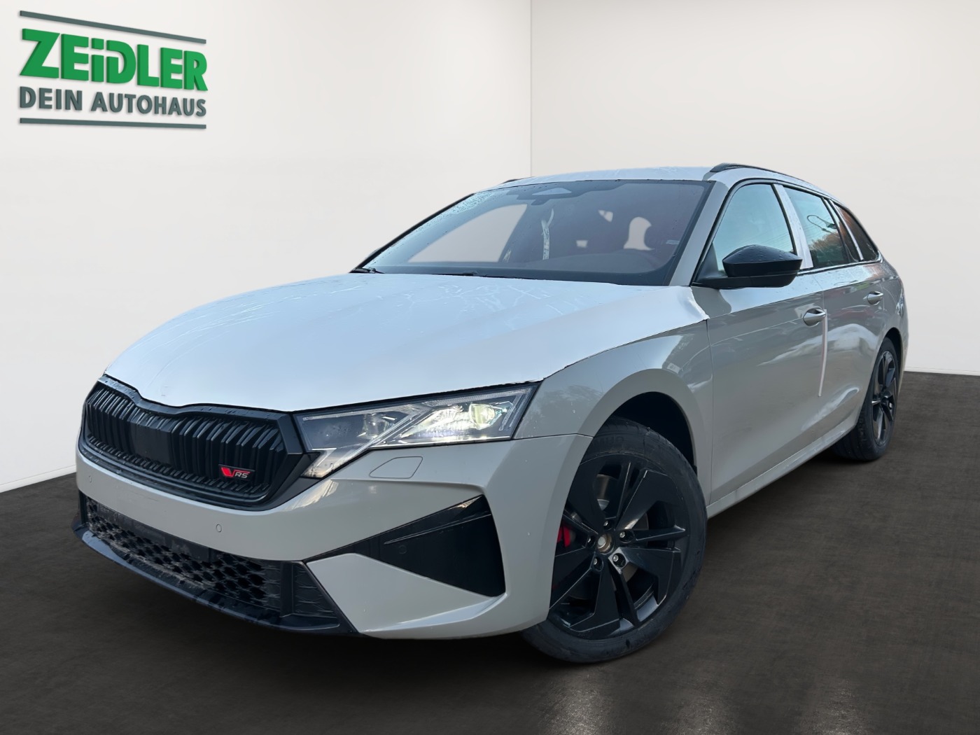 Škoda Octavia Combi 2.0 TSI RS DSG LM Navi SportS. ACC